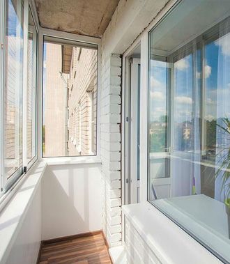 Остекление балконов в Пушкино